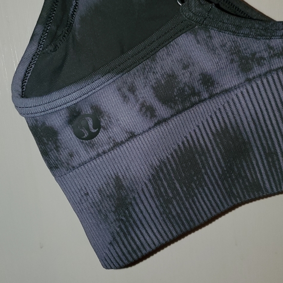 lululemon sports bra - Picture 5 of 6